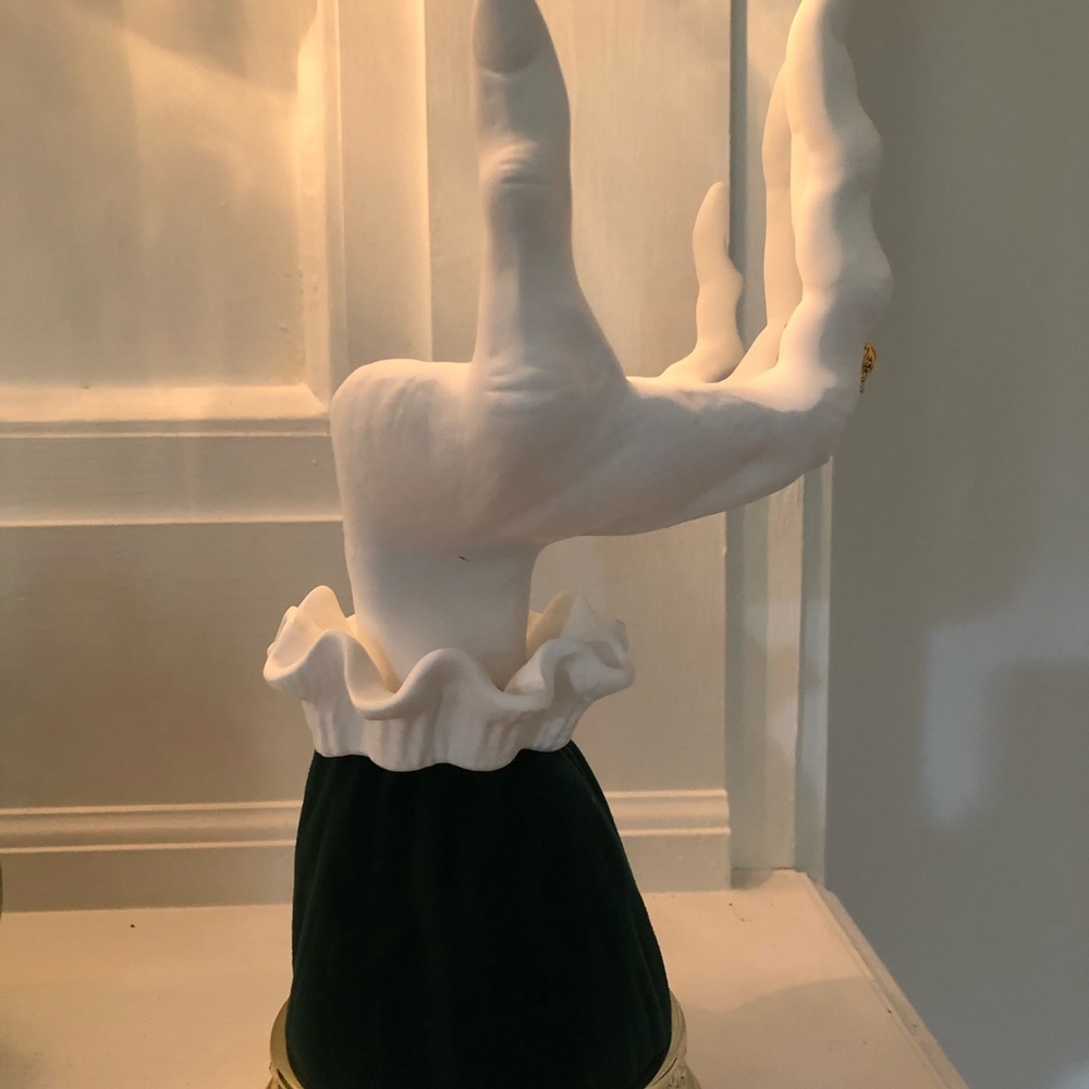 RETIRED BATH & BODYWORKS 2022 WITCHES PEDESTAL SINGLE CANDLEHOLDER - Picture 7 of 8